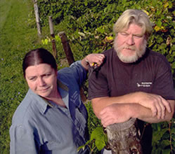 Eileen and Ken Farnan